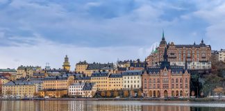 En Suecia las muertes diarias por el virus llegan a cero, mientras otros países se preparan para más confinamientos