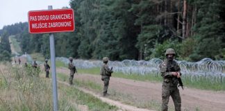 Polonia defiende la frontera de la UE mientras se defiende de la UE