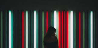 Tristes pero modernos