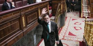 Lo de la política para adultos