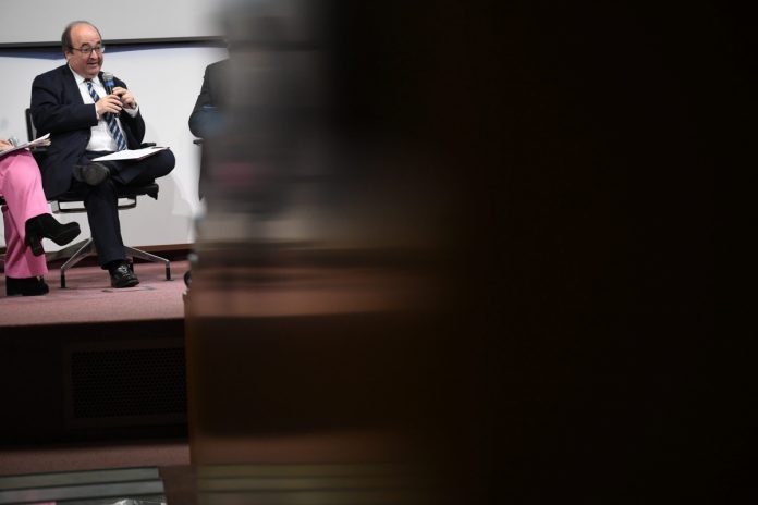 España, entre el cheque cultural y el sentido común