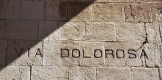 Once días para la Gloria: Viernes de Dolores Vía Dolorosa