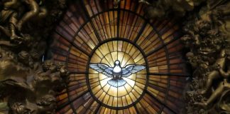 Una teología política de Pentecostés Una teología política de Pentecostés