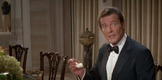 Corbatas, pajaritas y gabardinas Corbatas, pajaritas y gabardinas