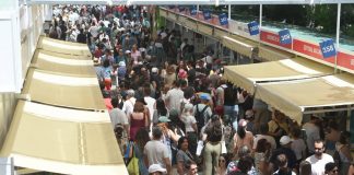 Un millón de lectores en El Retiro Un millón de lectores en El Retiro