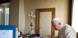Deconstruyendo el mito conservador de Benedicto XVI (V): una defensa de la razón abierta Benedicto XVI