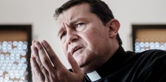 La soledad del padre Custodio ante el tribunal Padre Custodio Ballester