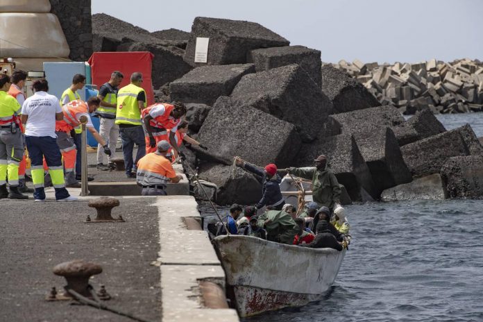 El falso de los beneficios de la inmigración