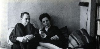 Amor con notas al pie Literatura amor