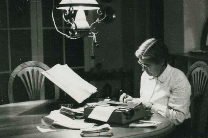María Moliner