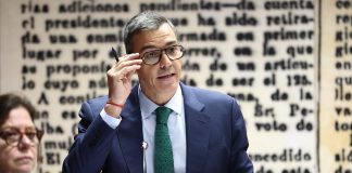 El circo de Pedro Sánchez Senado