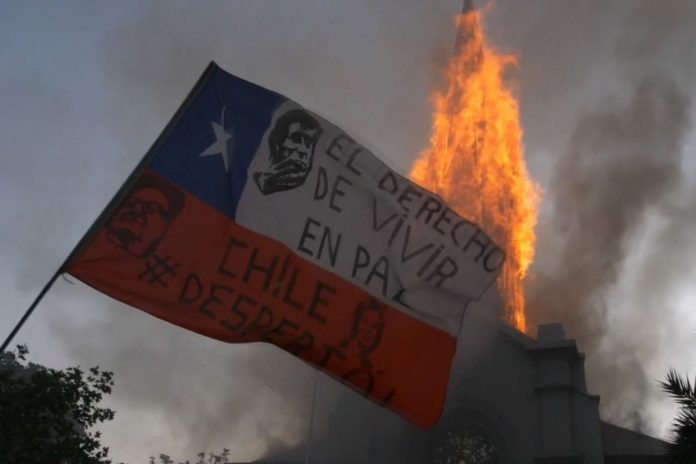 Una década de fuego contra las iglesias en Chile