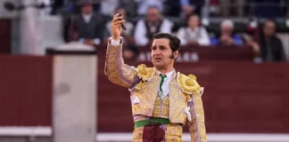 Morante: tallar sobre la muerte