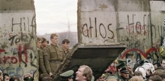 El muro de Berlín: frontera entre dos mundos Muro de Berlín