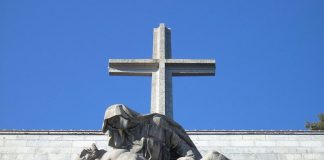 Profanar el Valle Valle de los Caídos