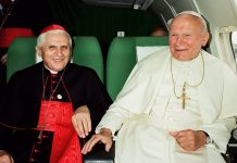 Deconstruyendo el mito conservador de Benedicto XVI (XII): un tríptico de continuidad