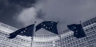 La doble ampliación de la UE que nadie ha votado: más países y más invasión migratoria Ampliación UE