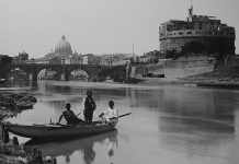 Al otro lado del río