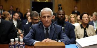 El relato alrededor del virus siempre fue falso, y ahora lo confirma la Casa Blanca El relato alrededor del virus siempre fue falso, y ahora también lo dice oficialmente la Casa Blanca